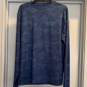 Vineyard Vines Navy‎ Camo Long Sleeve Tee